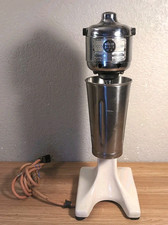 Vintage Hamilton Beach Milkshake Máquina Misturadora de Malte Creme Nº 18 + 18-8 Xícara FUNCIONA comprar usado Vintage Hamilton Beach Milkshake Máquina Misturadora de Malte Creme Nº 18 + 18-8 Xícara FUNCIONA comprar usado  Enviando para Brazil