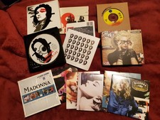 Madonna, Mixed CD Lot. American Life w/ Stamps & Poster. Dress You Up, Box Set comprar usado Madonna, Mixed CD Lot. American Life w/ Stamps & Poster. Dress You Up, Box Set comprar usado  Enviando para Brazil