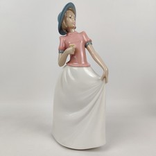 Porzellanfigur mädchen blume gebraucht kaufen  Olfen