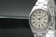 [Exc+5] Seiko 7N42-8260 relógio de quartzo masculino mostrador bege militar do Japão comprar usado  Enviando para Brazil