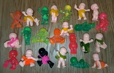 Lot figurines bébés d'occasion  Pérenchies