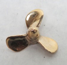 Usado, PINGENTE/CHARME VINTAGE DE HÉLICE DE BARCO DE OURO MACIÇO 14K comprar usado  Enviando para Brazil