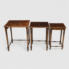 Brasões em relevo com tampo de couro Vintahe Nest Of Tables entrega GRATUITA no Reino Unido. comprar usado  Enviando para Brazil