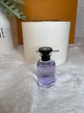 Louis vuitton women for sale  Walls