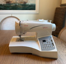 Máquina de bordar Singer Quantum Futura CE-200 - EXCELENTE ESTADO comprar usado  Enviando para Brazil