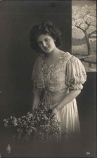 Beautiful woman flower for sale  USA