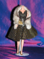 Barbie vêtement 9672 d'occasion  Saint-Savinien