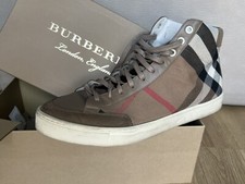 Sneakers uomo burberry usato  Milano