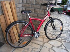 Vélo twin d'occasion  Bénévent-l'Abbaye
