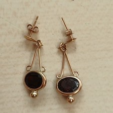 9ct gold garnet for sale  NEWCASTLE