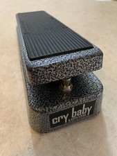Pedal de guitarra Dunlop GCB95 Cry Baby edição limitada rústico Wah comprar usado  Enviando para Brazil