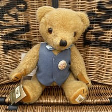 Bully bear house for sale  WINCHESTER