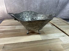 Antigo 10" Pedestal de Metal Tigela de Frutas Peça Central Prato Pressionado Martelado, usado comprar usado Antigo 10" Pedestal de Metal Tigela de Frutas Peça Central Prato Pressionado Martelado, usado comprar usado  Enviando para Brazil