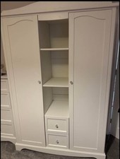 Amelia triple wardrobe for sale  CLECKHEATON