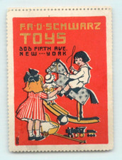 FAO Schwarz Toy Store ~Cidade de Nova York~ Selo de Cartaz Publicitário Histórico, 1910 comprar usado  Enviando para Brazil