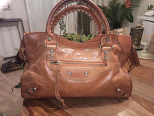 Sac mains balenciaga d'occasion  Fouesnant
