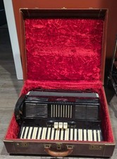 Scandalli accordion 550 for sale  Sandusky