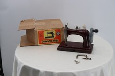 Mini máquina de costura marrom júnior Miss comprar usado  Enviando para Brazil