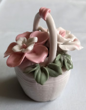 Miniatur porzellan blumenkörb gebraucht kaufen  Essingen, Hochstadt, Ottersheim