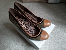 Jessica simpson olive for sale  TIVERTON