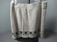 Skhoop women skirt for sale  Mohnton