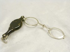 Ancienne paire lunette d'occasion  Équeurdreville-Hainneville
