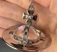 Vivienne westwood necklace d'occasion  Expédié en Belgium