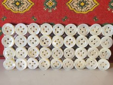 Plaque lot boutons d'occasion  Senozan