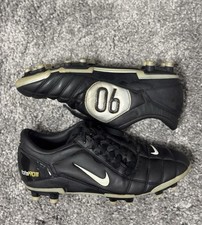 2004 rare nike d'occasion  Expédié en France