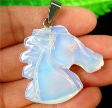 Usado, Pingente de Reiki 36x33x7mm Opala Branca Cabeça de Cavalo Esculpida AD68939 comprar usado Usado, Pingente de Reiki 36x33x7mm Opala Branca Cabeça de Cavalo Esculpida AD68939 comprar usado  Enviando para Brazil