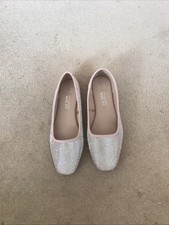 New pink suede for sale  SUNBURY-ON-THAMES