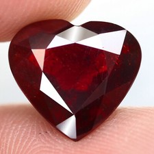 7.96cts natural heart for sale  LONDON