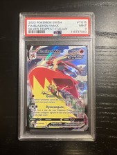 Blaziken vmax tg15 usato  Altopascio