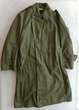 Manteau pluie raincoat d'occasion  Cosne-Cours-sur-Loire