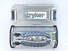 Alvo de fêmur lateral distal Stryker AxSOS com bandeja de instrumentos comprar usado Alvo de fêmur lateral distal Stryker AxSOS com bandeja de instrumentos comprar usado  Enviando para Brazil