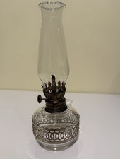 Vtg oil lamp. for sale  NORTHAMPTON