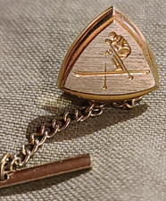 Broche de gravata de esqui downhill tom dourado e prata formato triângulo comprar usado  Enviando para Brazil