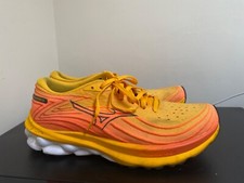 Mizuno wave skyrise for sale  LONDON
