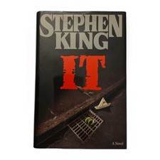 IT by Stephen King - $22.95 - First Edition 1st Print - Viking HC w/DJ - 1986 comprar usado IT by Stephen King - $22.95 - First Edition 1st Print - Viking HC w/DJ - 1986 comprar usado  Enviando para Brazil