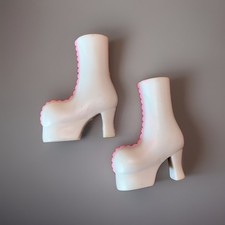 Chaussures bottes blanches d'occasion  Baziège