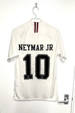 2018 psg jordan d'occasion  Expédié en Belgium