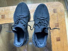 9.5 yeezy boost for sale  PRESTONPANS