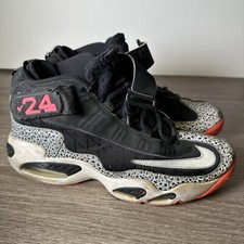 Size 8.5 nike for sale  Omaha