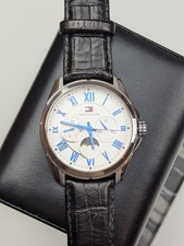Montre tommy hilfiger d'occasion  Saint-Claude