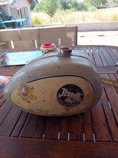 Ancien réservoir moto d'occasion  Renaison