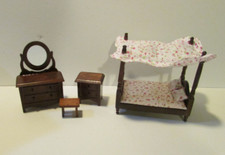 Usado, conjunto de móveis de quarto dossel cama mesa espelho mesa rosa floral casa de bonecas comprar usado  Enviando para Brazil