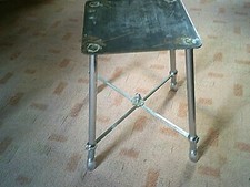 Tabouret design argente d'occasion  Saint-Amand-Montrond