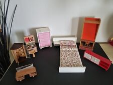 Lot mobilier poupée d'occasion  Saint-Germain-lès-Corbeil
