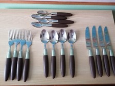 Stoviglie set posate usato  Zibido San Giacomo