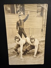 Uniformes completos de futebol americano C 1917 RPPC soldados cabo do exército quartel pose exclusivo   comprar usado  Enviando para Brazil